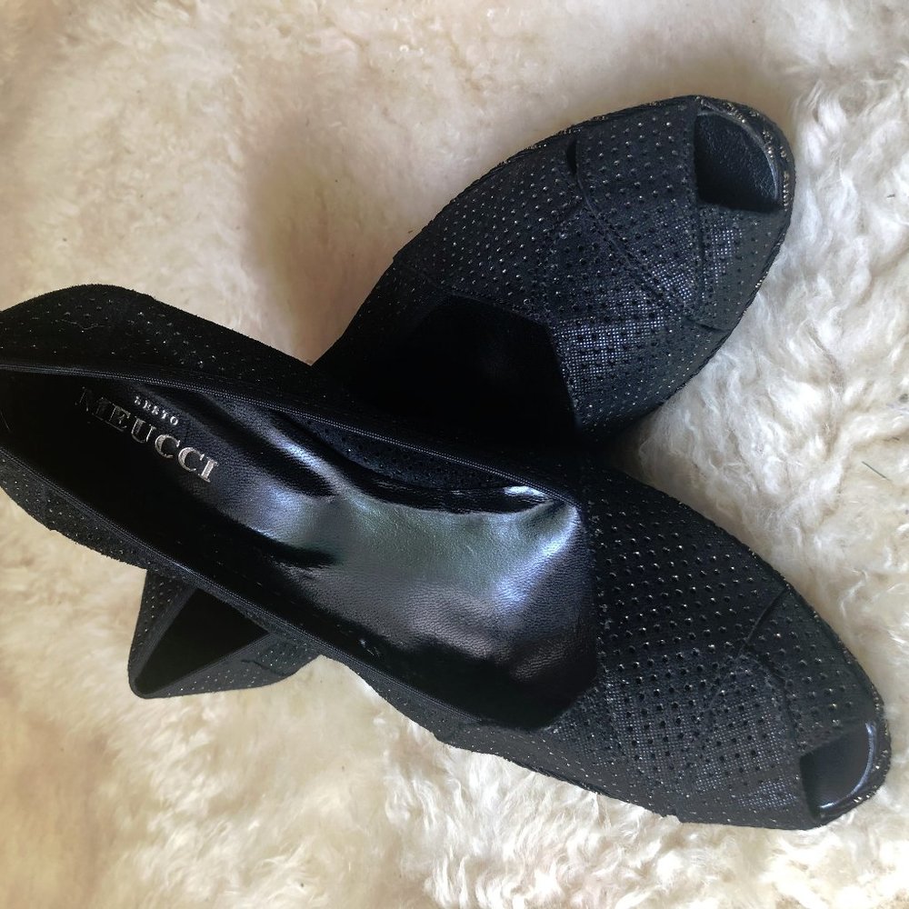 Brand New Sesto Meucci Wedge Sandal